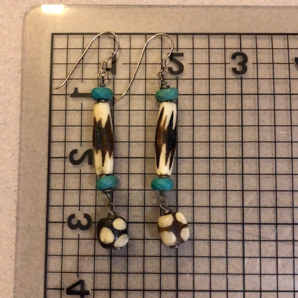 Vintage Handmade Earrings - Picture 7 of 9